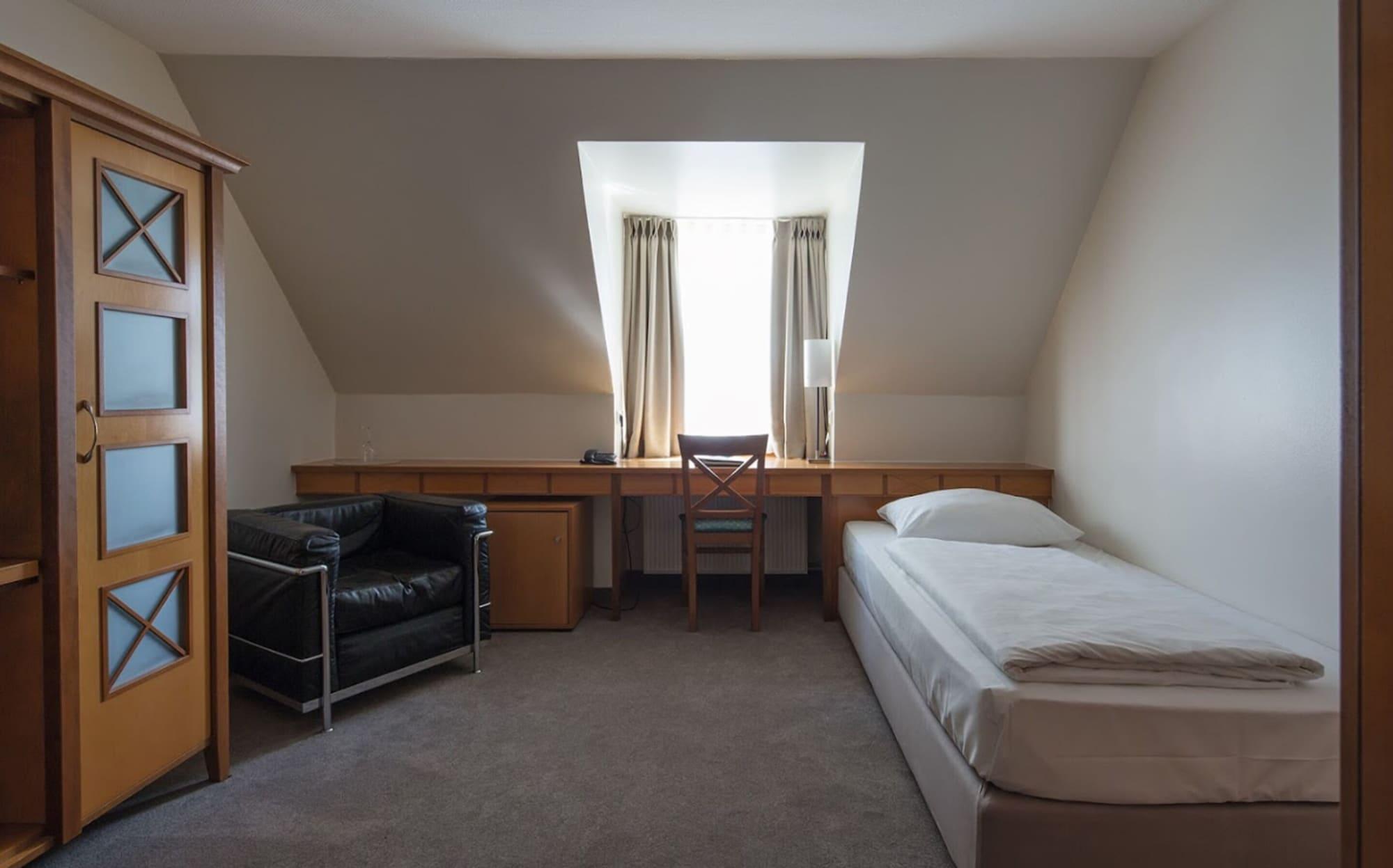 Parkhotel Schmid Adelsried Екстер'єр фото