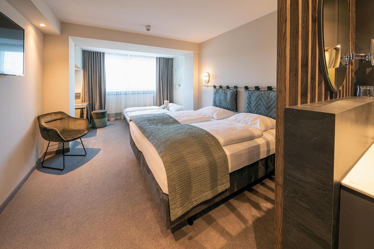 Parkhotel Schmid Adelsried Екстер'єр фото