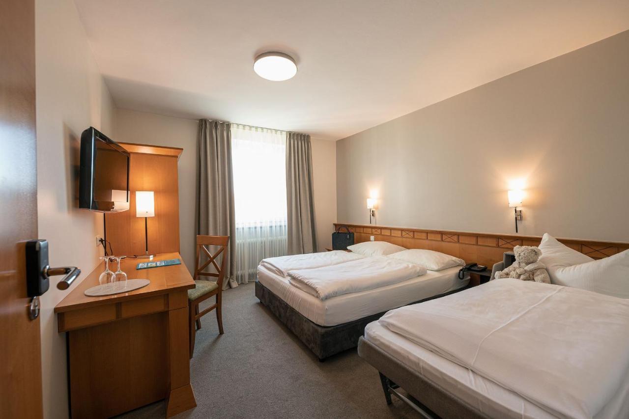 Parkhotel Schmid Adelsried Екстер'єр фото