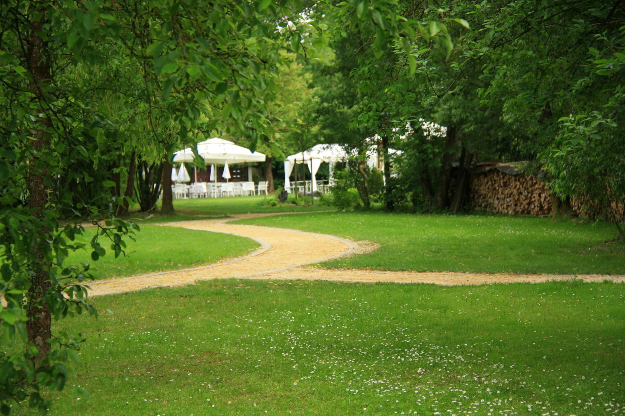 Parkhotel Schmid Adelsried Екстер'єр фото
