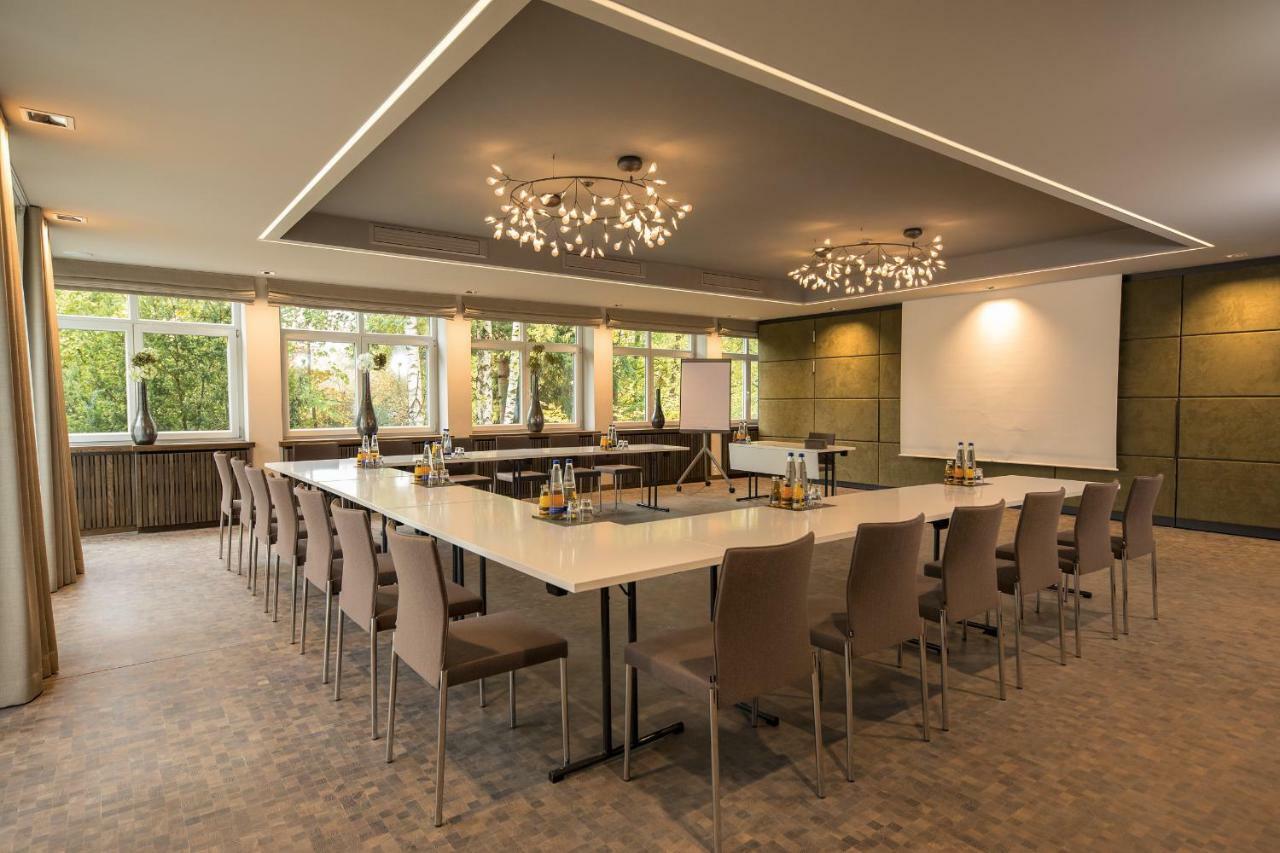 Parkhotel Schmid Adelsried Екстер'єр фото